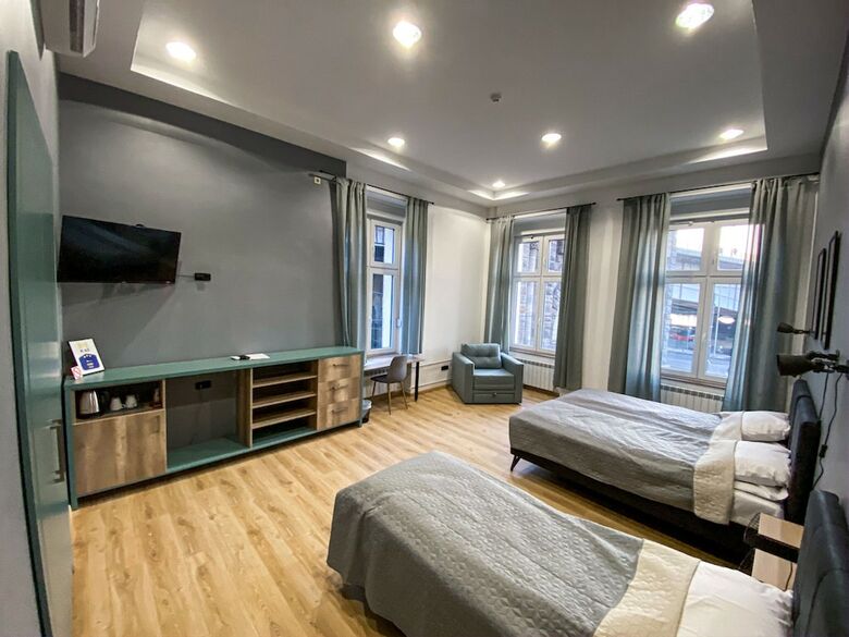 Hotel K43 Rooms And Apartments
