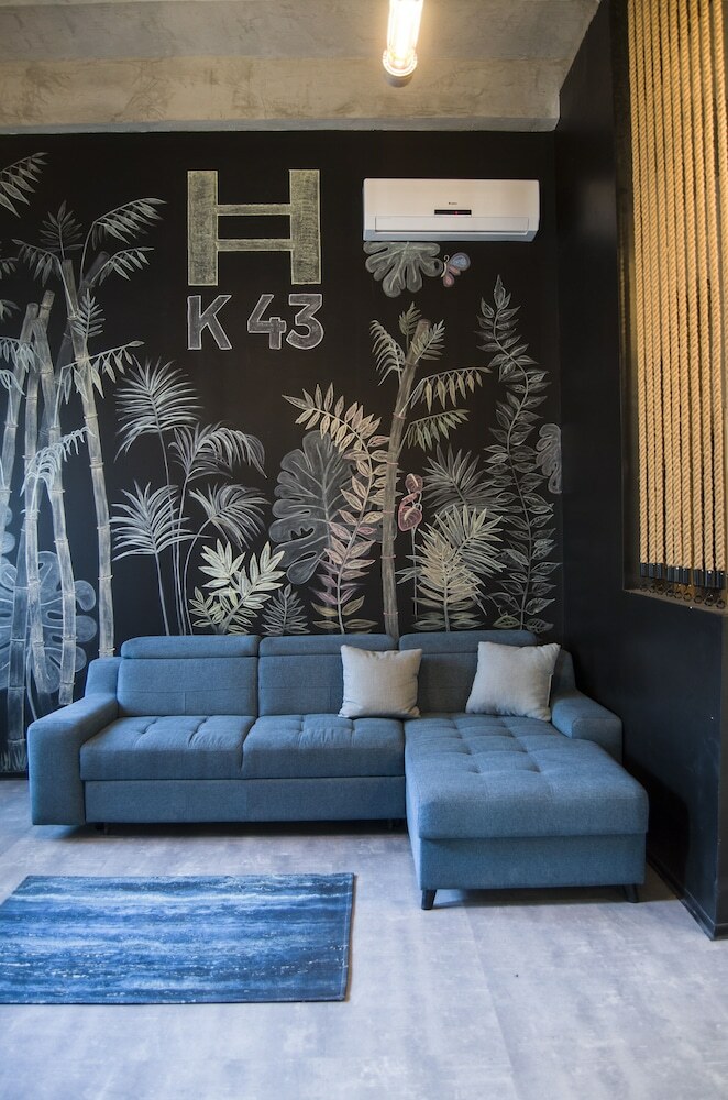Hotel K43 Rooms And Apartments