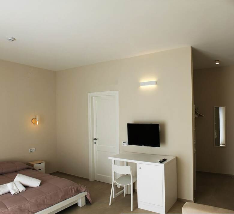 Enjoy Your Stay - Olbia