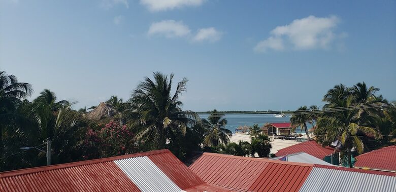 Apartamentos Caye Caulker Condos