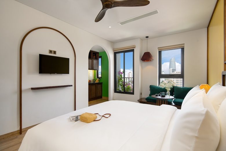 Seahorse Office And Hotel