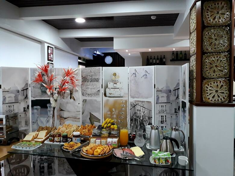 Bed & Breakfast Hostel Square