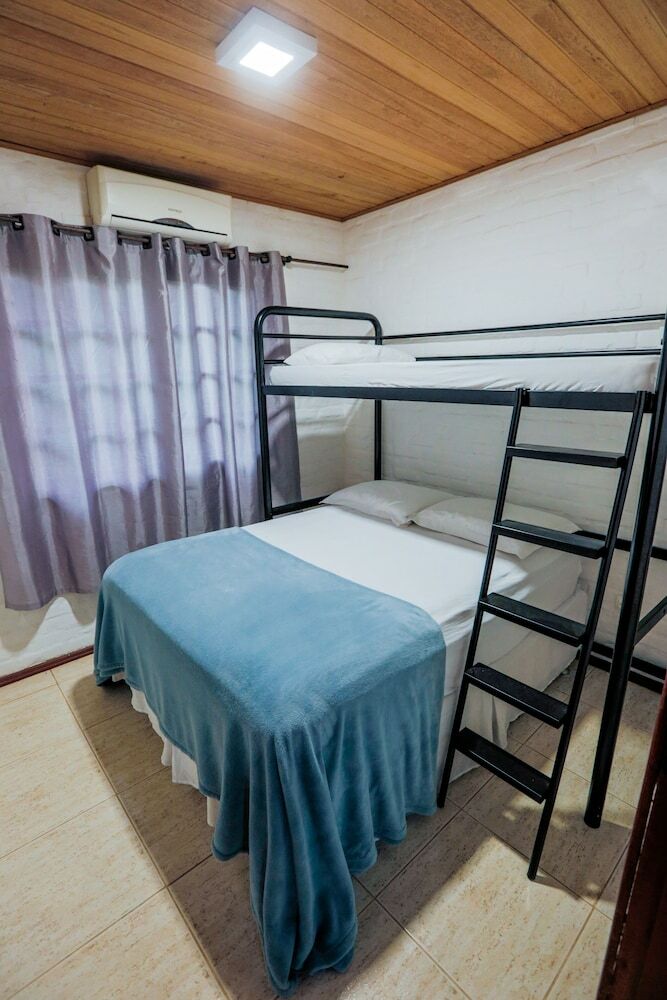 Hostal Wind House Hostel