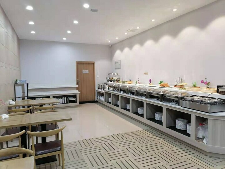 Yuyou Hotel