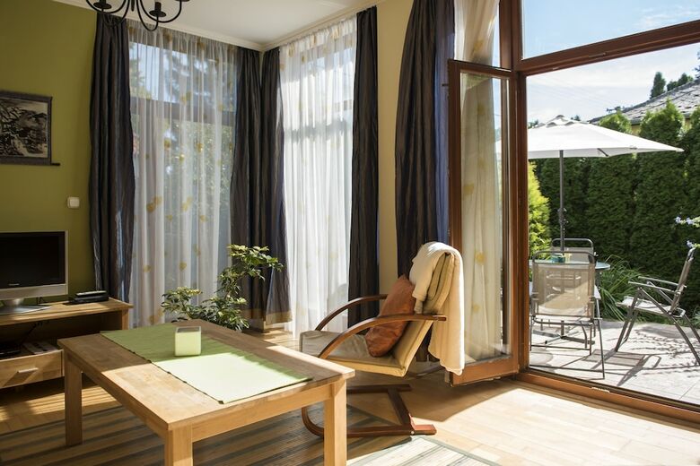 Aparthotel Feng Shui Wellness Apartmanh�z