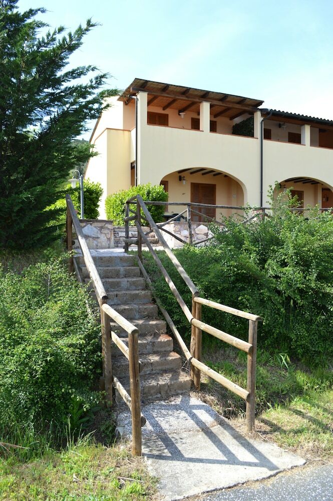 Residencia Le Corti Di Montepitti
