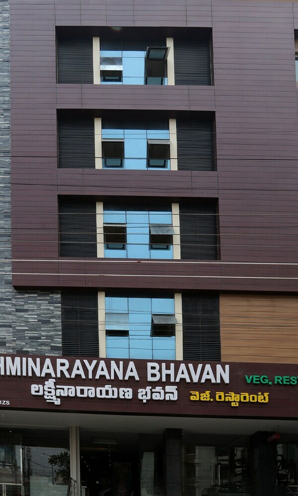 Hotel Lnb Residency