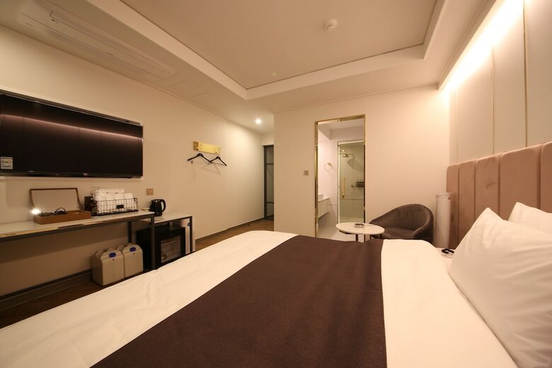 Den Basta Hotel