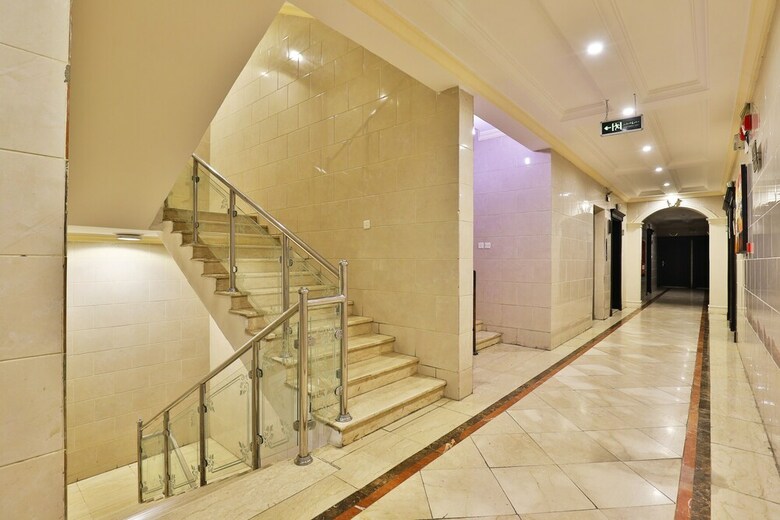 Apartamento Oyo 161 Middle East Suite