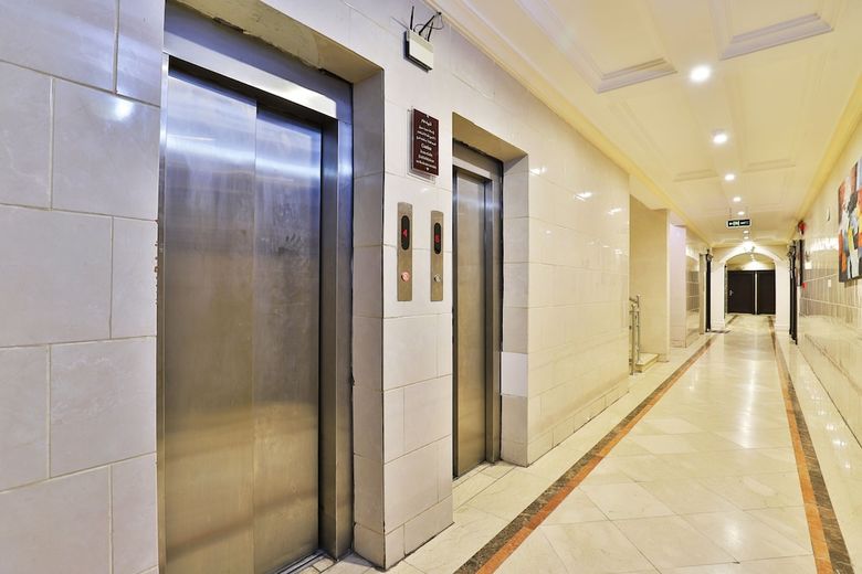 Apartamento Oyo 161 Middle East Suite