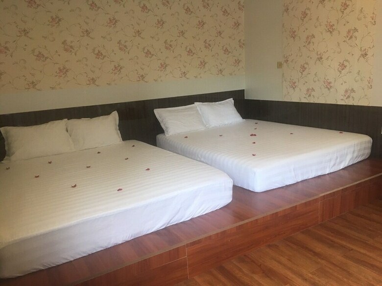 Hotel Hanoi Zephyr Homes
