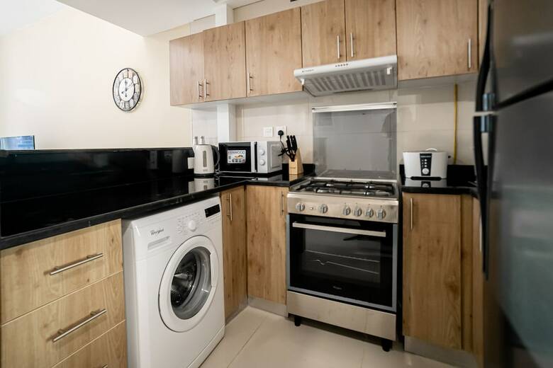 Apartamento Luton Vacation Homes Continental Tower