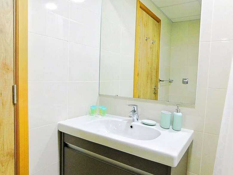 Apartamento Luton Vacation Homes Continental Tower