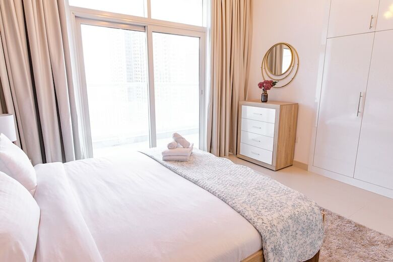 Apartamento Luton Vacation Homes Continental Tower