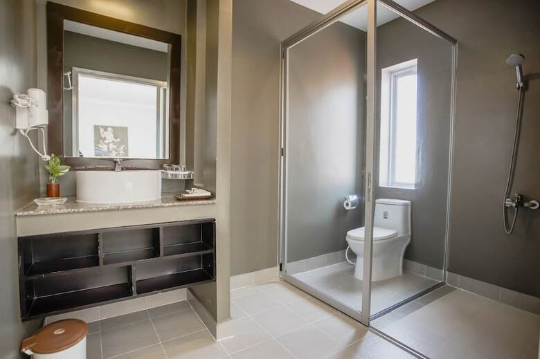 King Grand Boutique Hotel