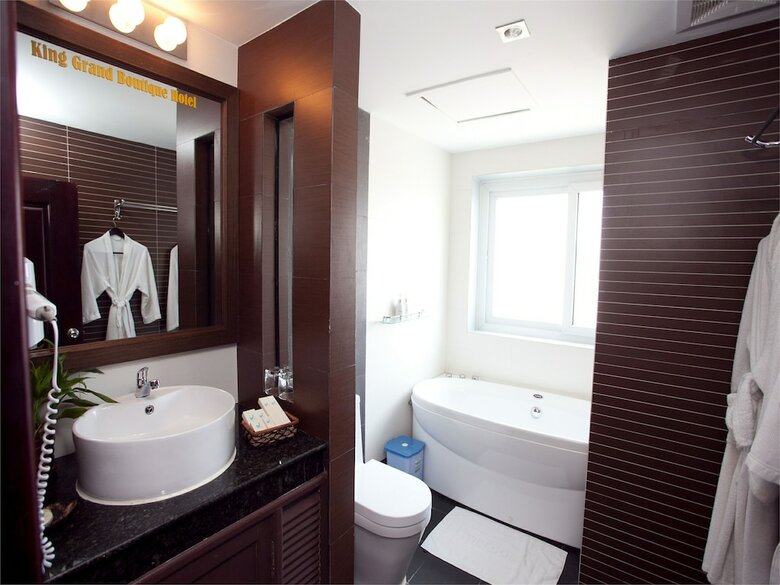 King Grand Boutique Hotel