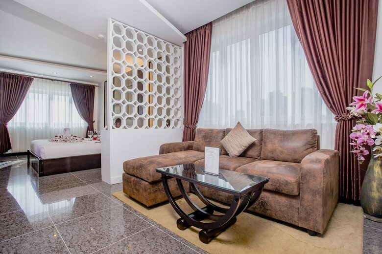 King Grand Boutique Hotel