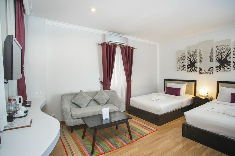 King Grand Boutique Hotel