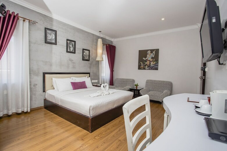 King Grand Boutique Hotel