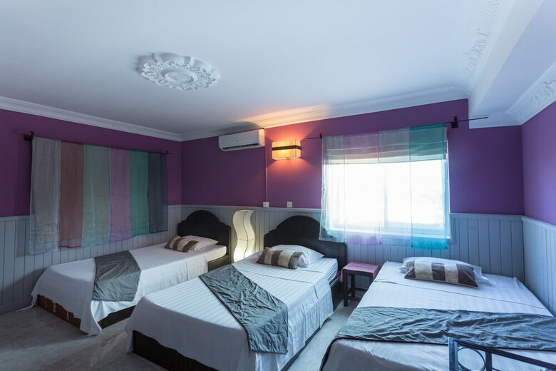 Le Tigre Hotel