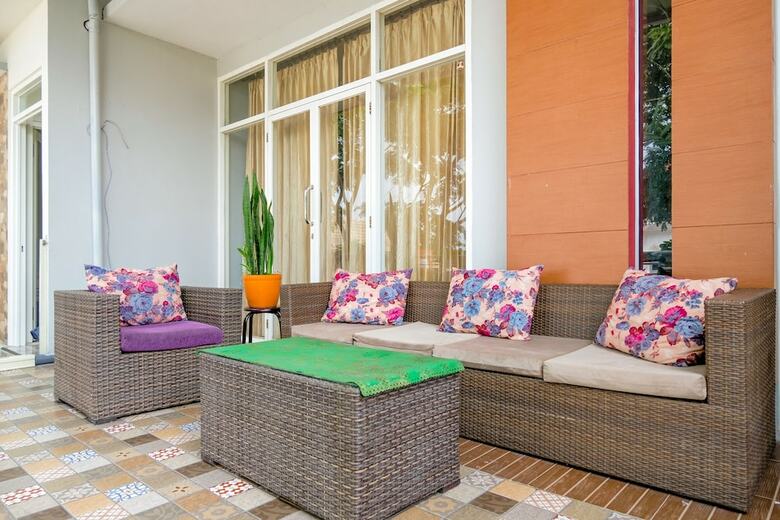 Hotel Oyo 2376 Tiara Family Residence