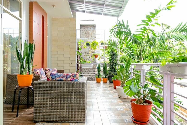 Hotel Oyo 2376 Tiara Family Residence