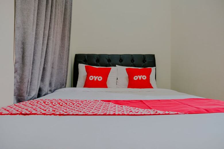 Hotel Oyo 2376 Tiara Family Residence