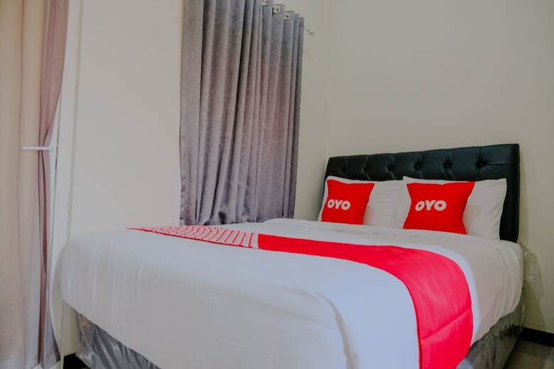 Hotel Oyo 2376 Tiara Family Residence