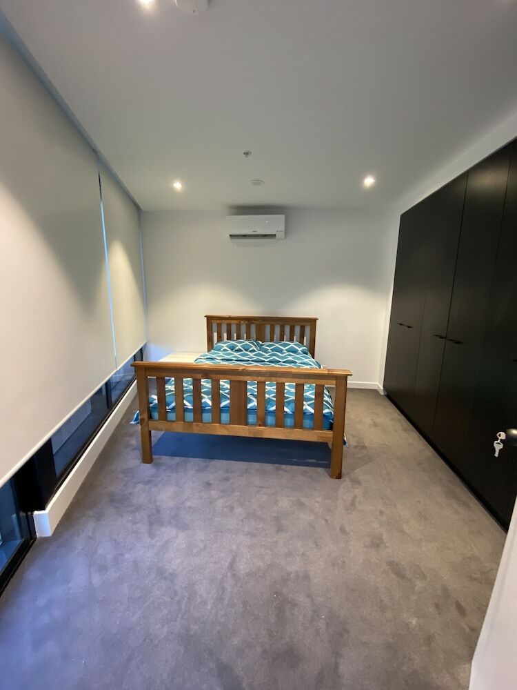 New Luxury 3bedroom Townhouse Cityview
