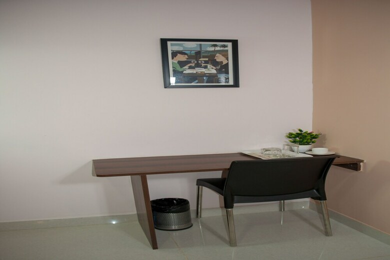 Hotel Transit Inn Airport Transit Stay