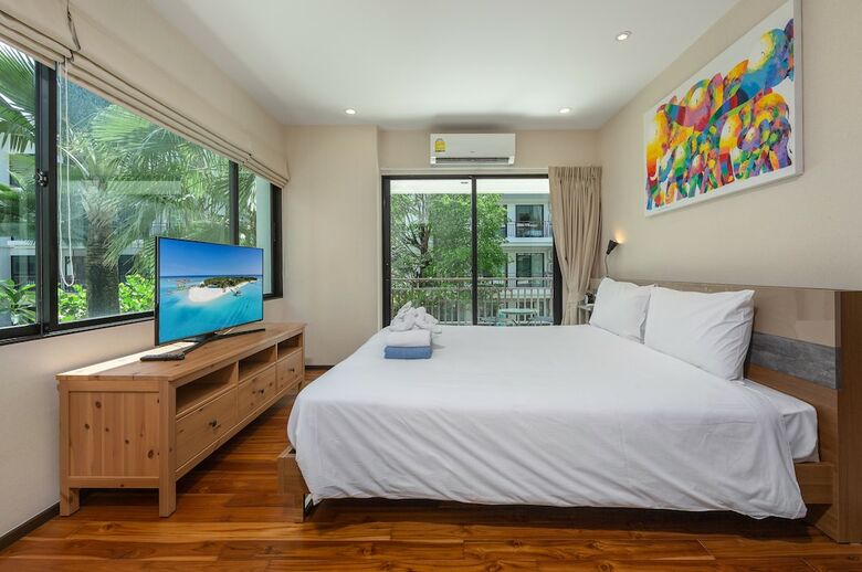 Suite Ayu By Tropiclook
