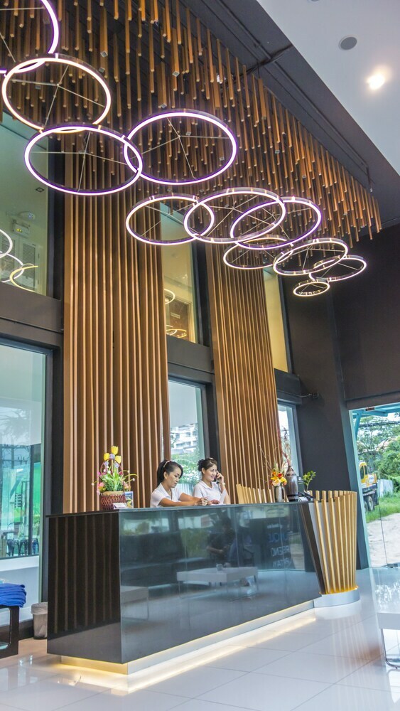 Hotel Pattaya Legacy By Favstay