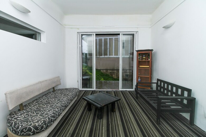 Oyo 523 Royal Hotel