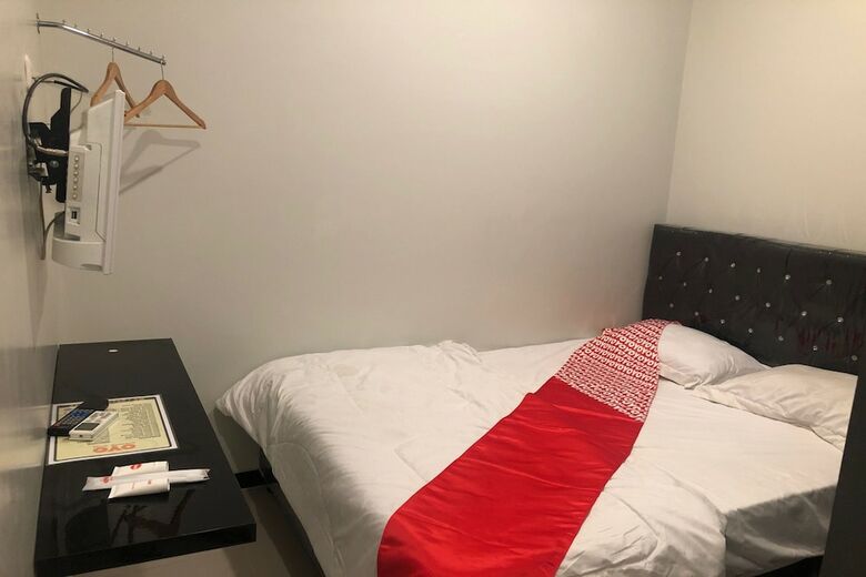 Hotel Oyo 2481 Gangnam Style Residence