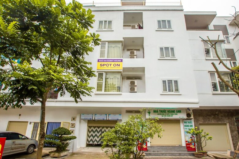 Spot On 799 Bao An Hotel