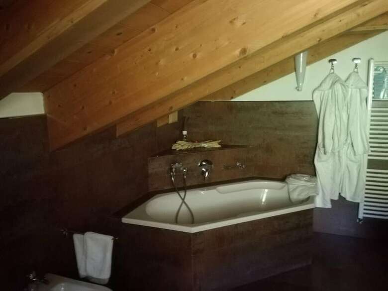 Hotel Bait De Angi�l