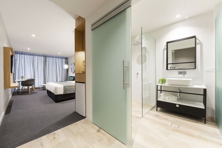 Hotel Mercure Canberra Belconnen