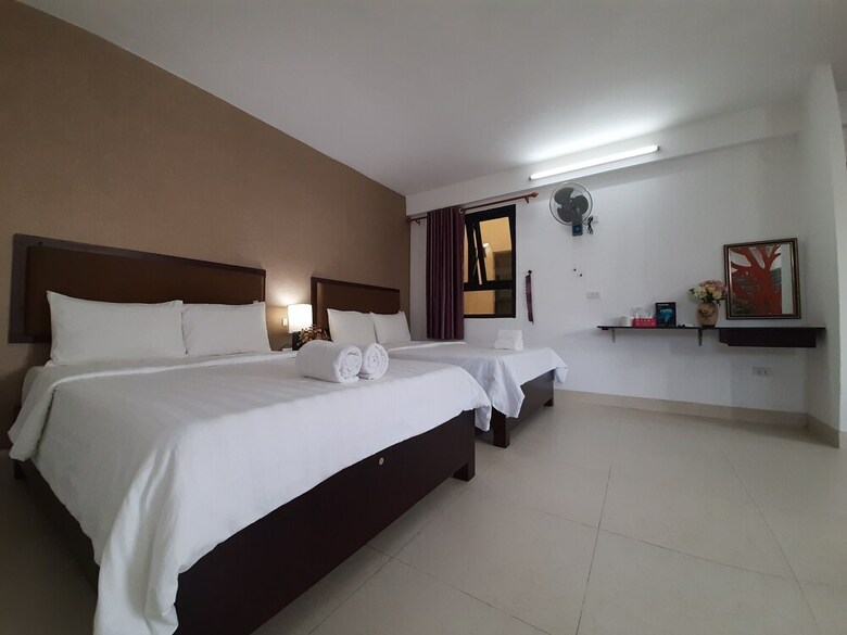 Goplus Hotel Apartment