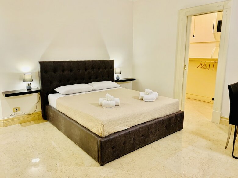 Hotel Simon's Guest House