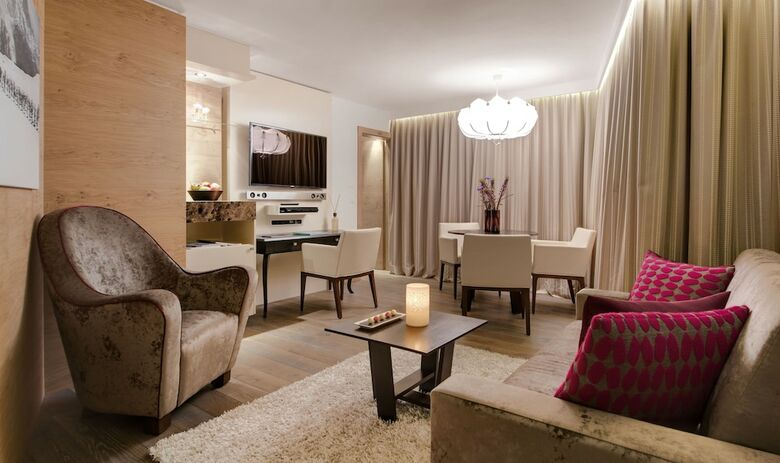 Hotel Giardino Mountain