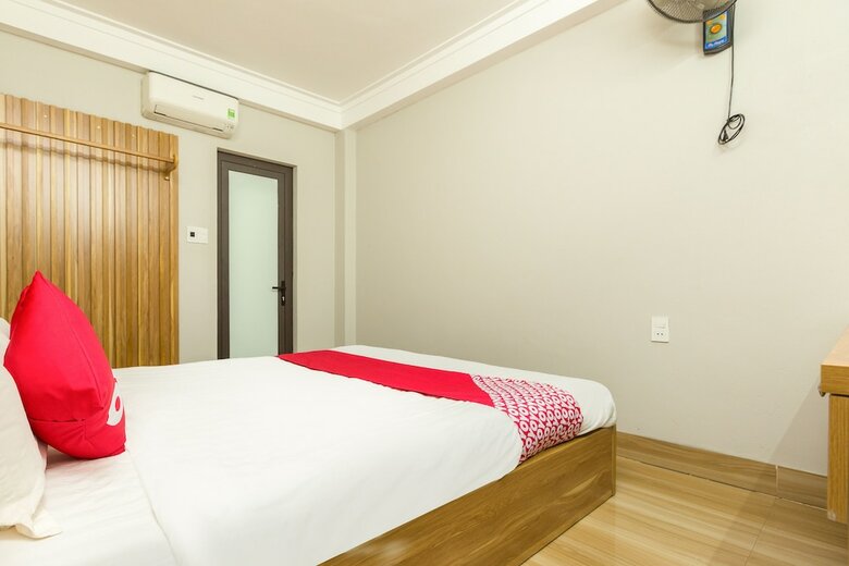 Oyo 800 Candy Hotel