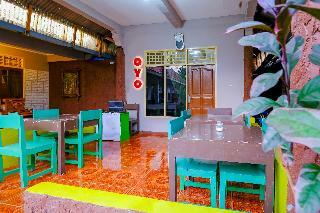 Hostal Oyo 2292 Pondok Lita