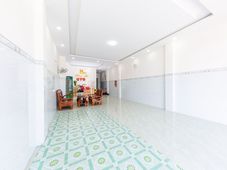 Hotel Oyo 808 Hoang Lan