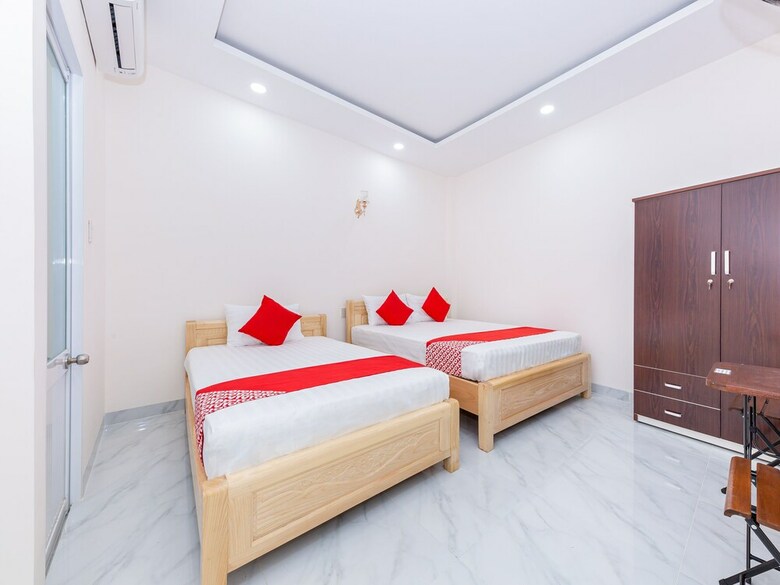 Hotel Oyo 808 Hoang Lan