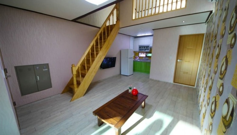 Hill Of Wind Pension