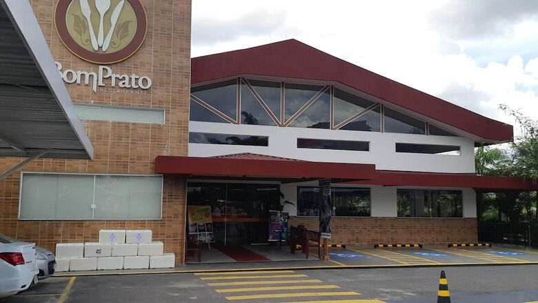 Apartamentos No Centro Geogr�fico Da Amazonia