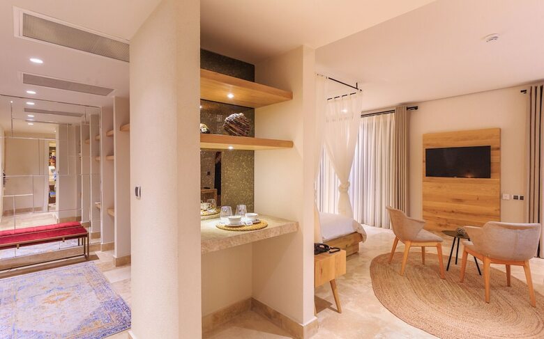 Ecclesia Hotel - Adults Only