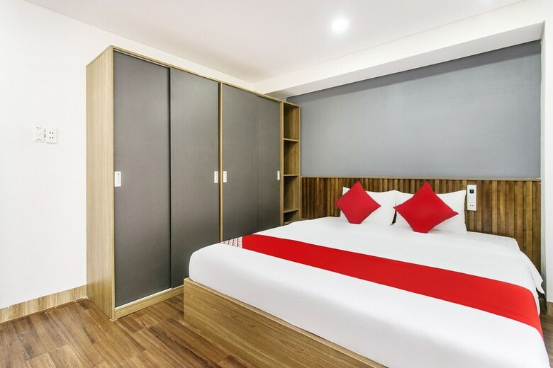 Hotel Oyo 736 Noir Apartment