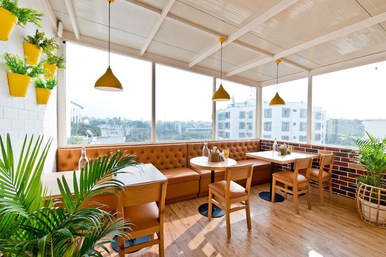 Hotel Bloomrooms @ Cunnigham Road