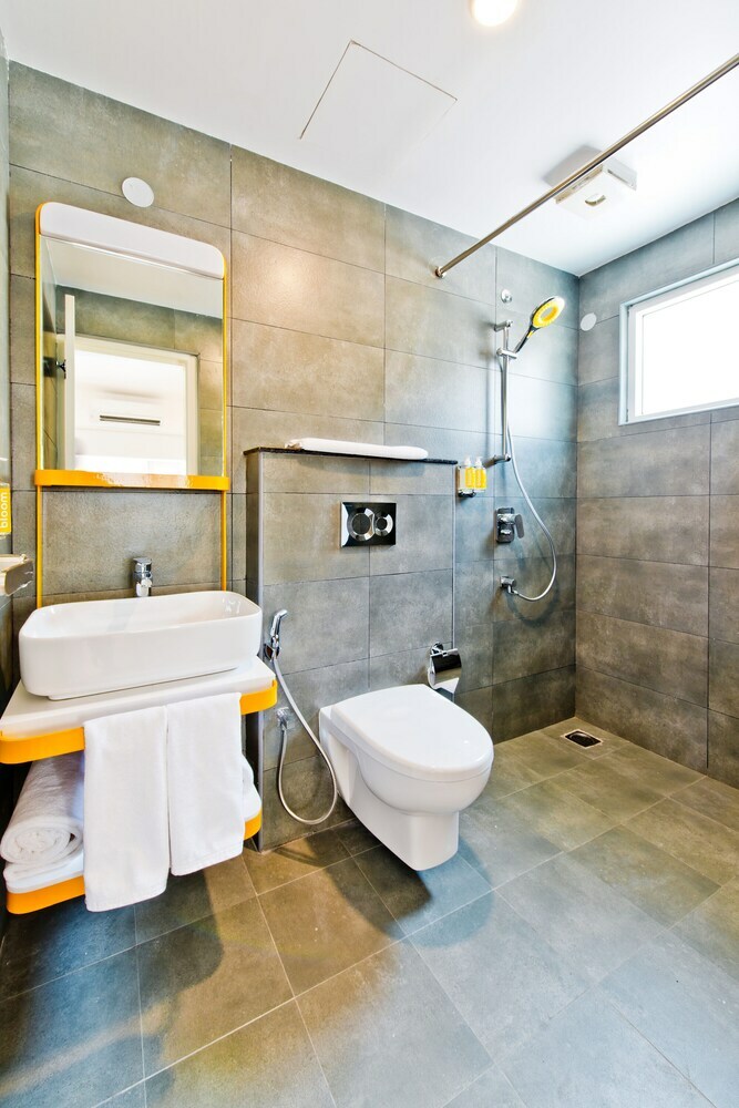 Hotel Bloomrooms @ Cunnigham Road